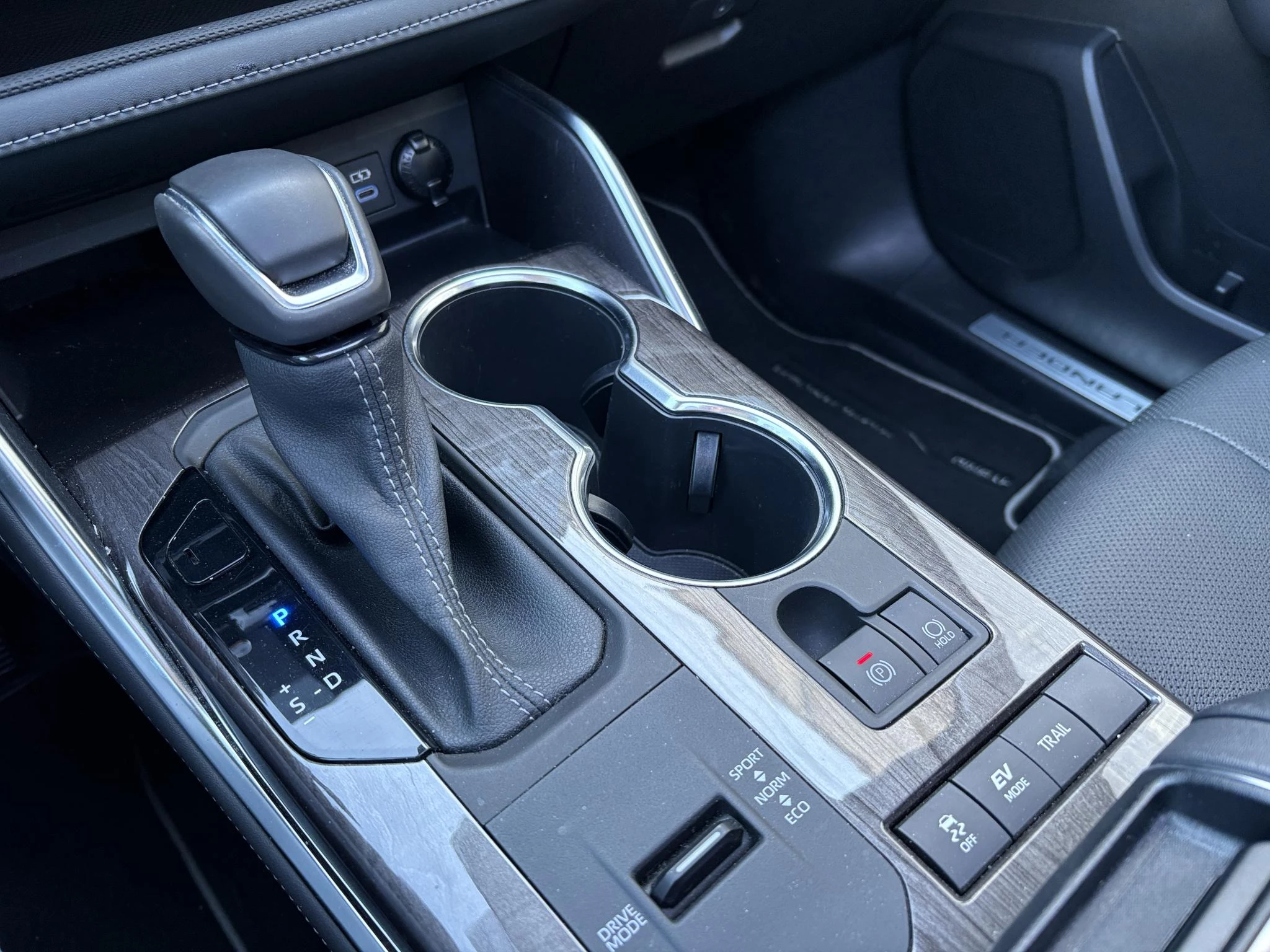 Hoofdafbeelding Toyota Highlander