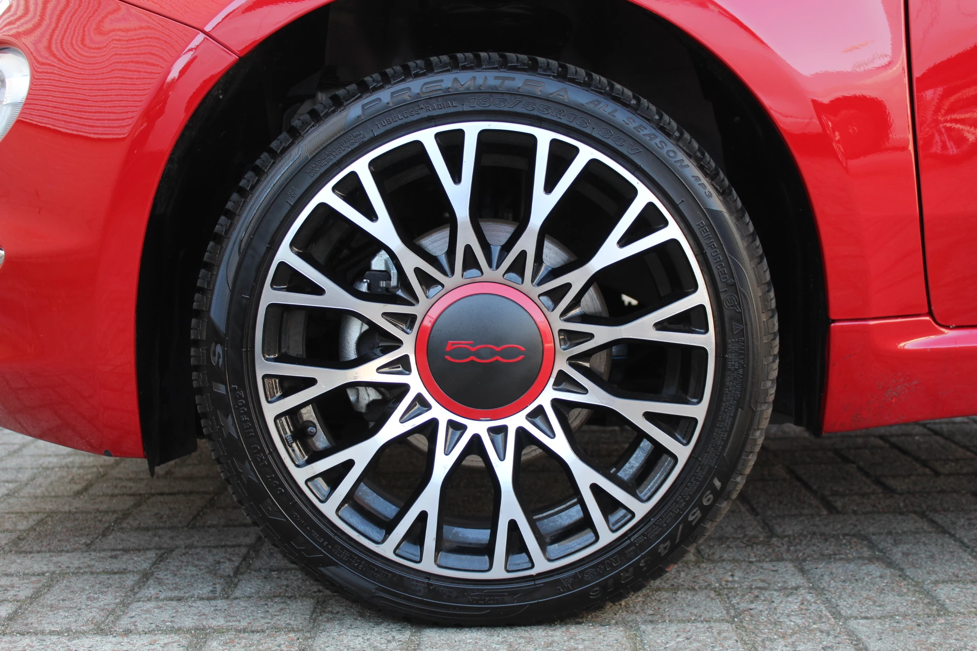 Hoofdafbeelding Fiat 500