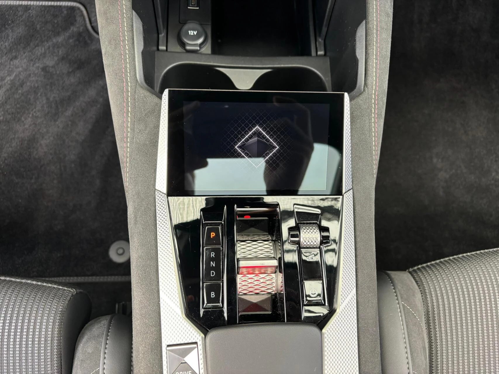 Hoofdafbeelding DS DS 4