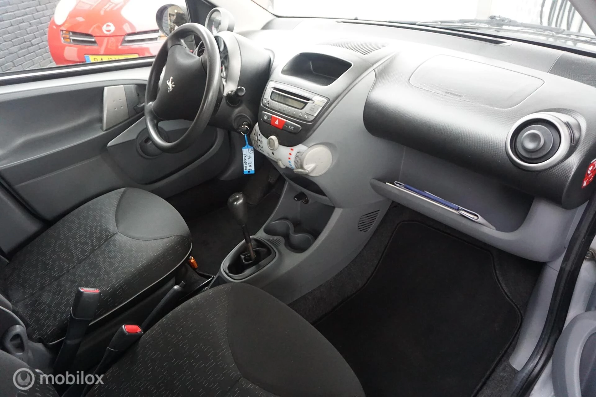 Hoofdafbeelding Peugeot 107