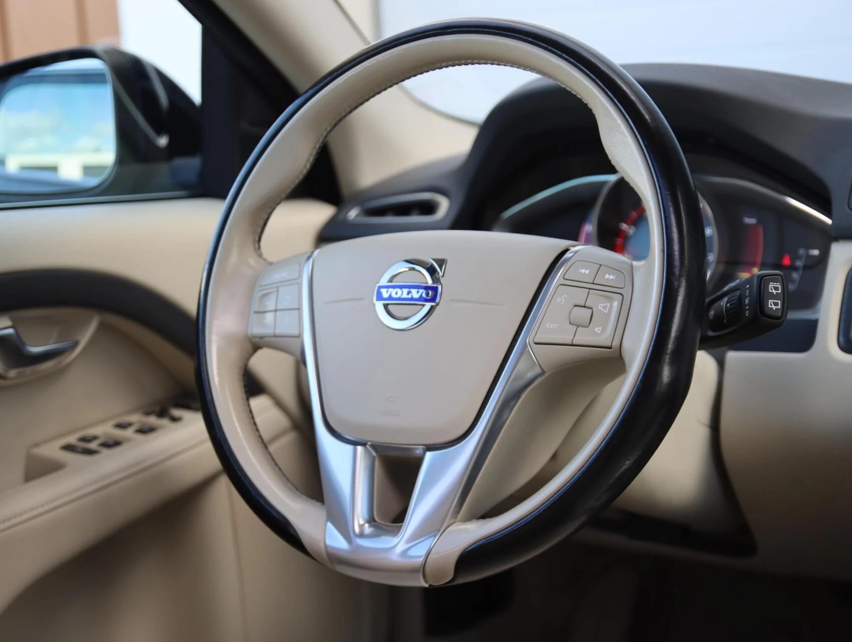 Hoofdafbeelding Volvo V70
