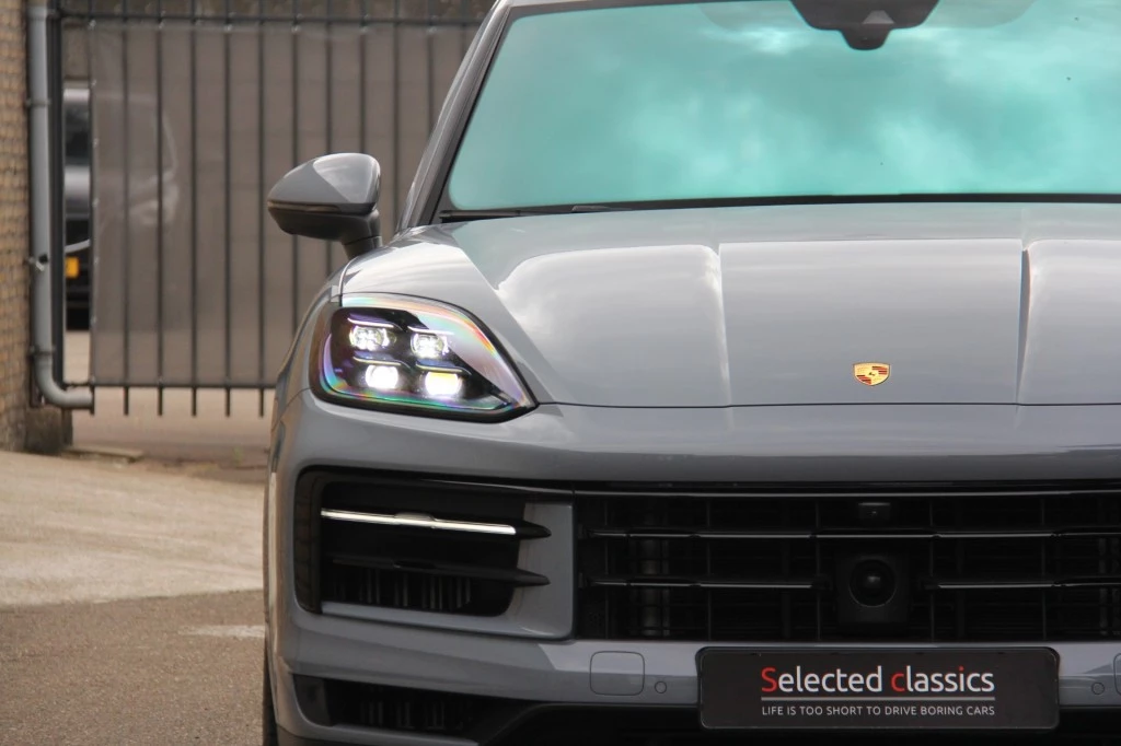 Hoofdafbeelding Porsche Cayenne