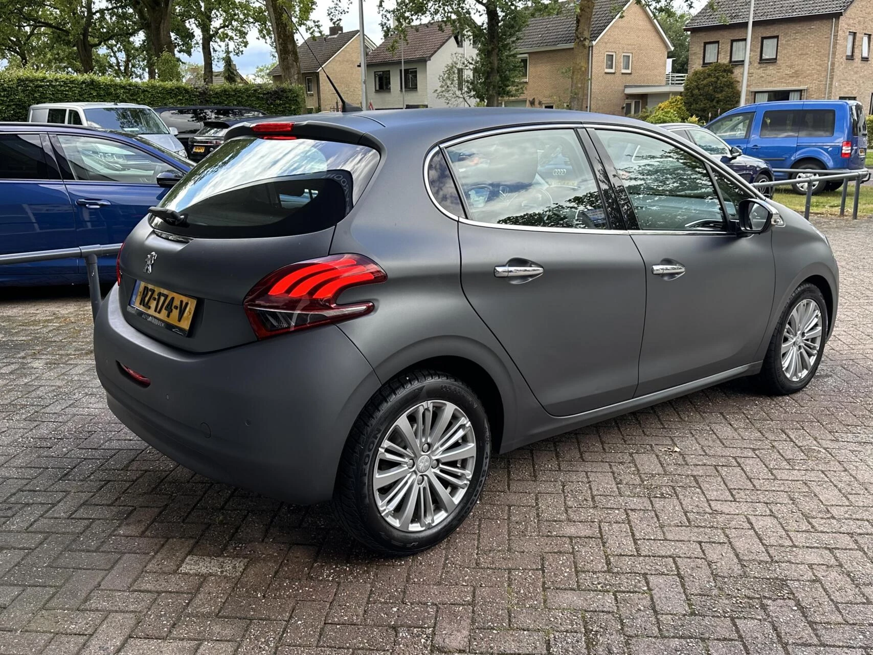 Hoofdafbeelding Peugeot 208