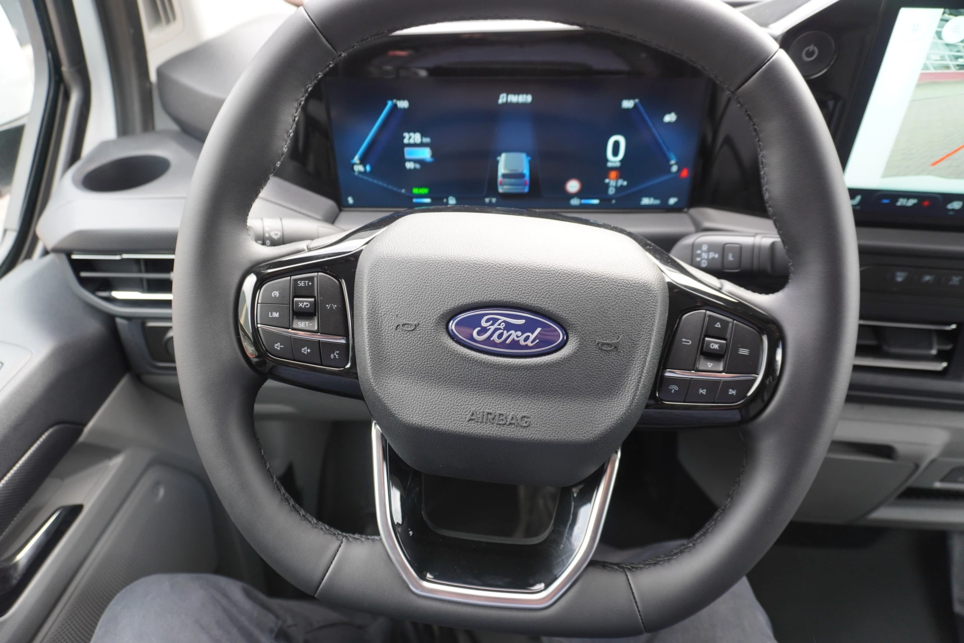 Hoofdafbeelding Ford E-Transit