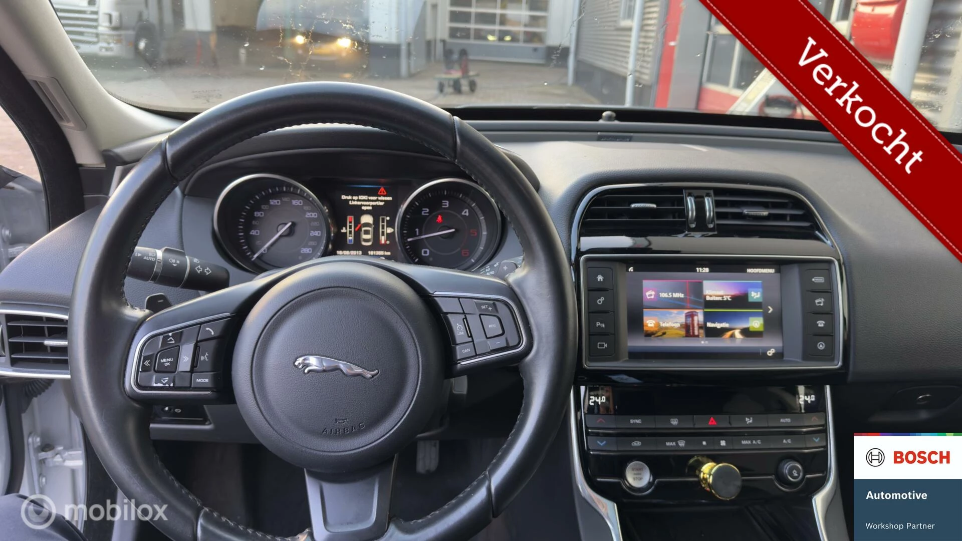 Hoofdafbeelding Jaguar XE