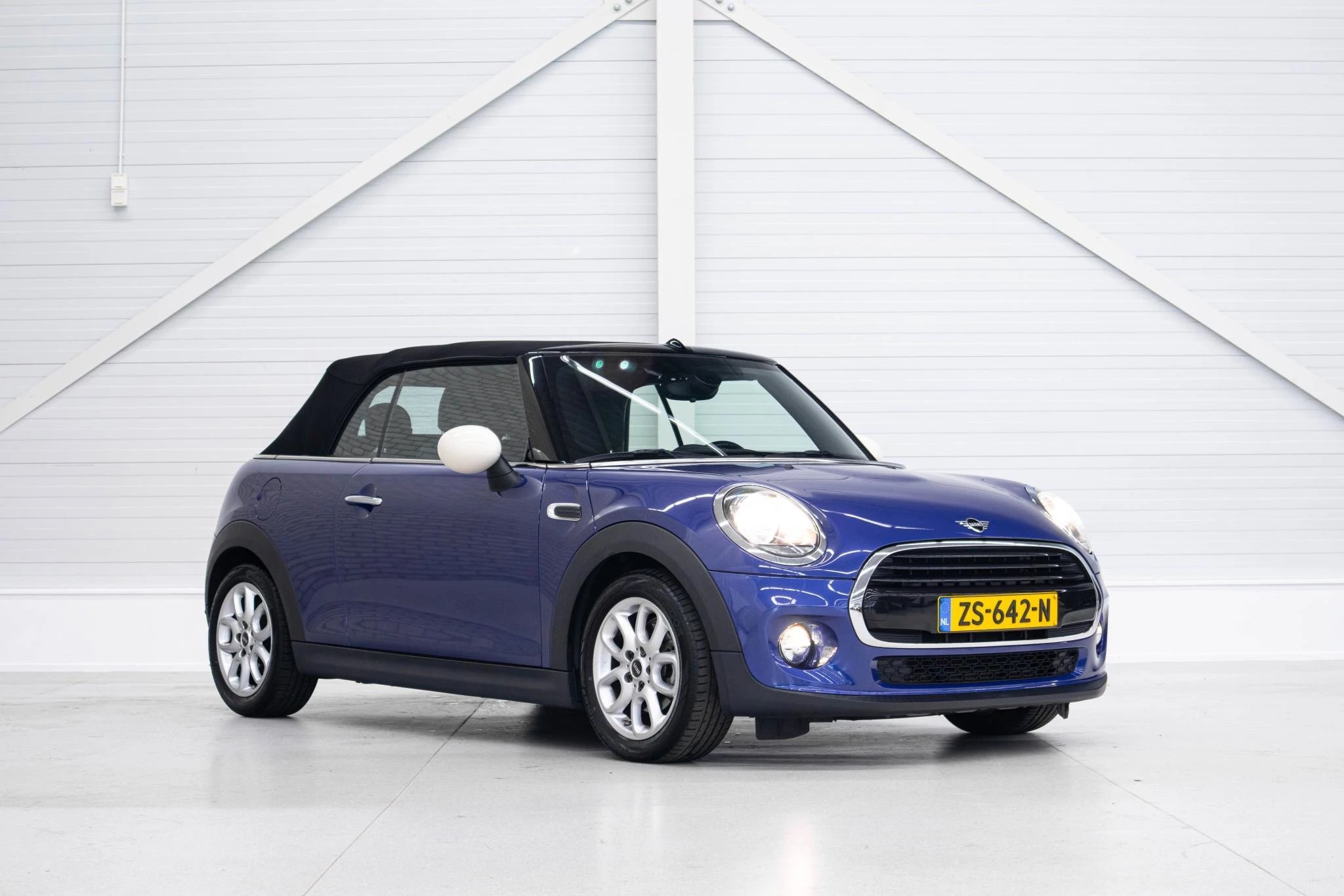 Hoofdafbeelding MINI Cooper Cabrio