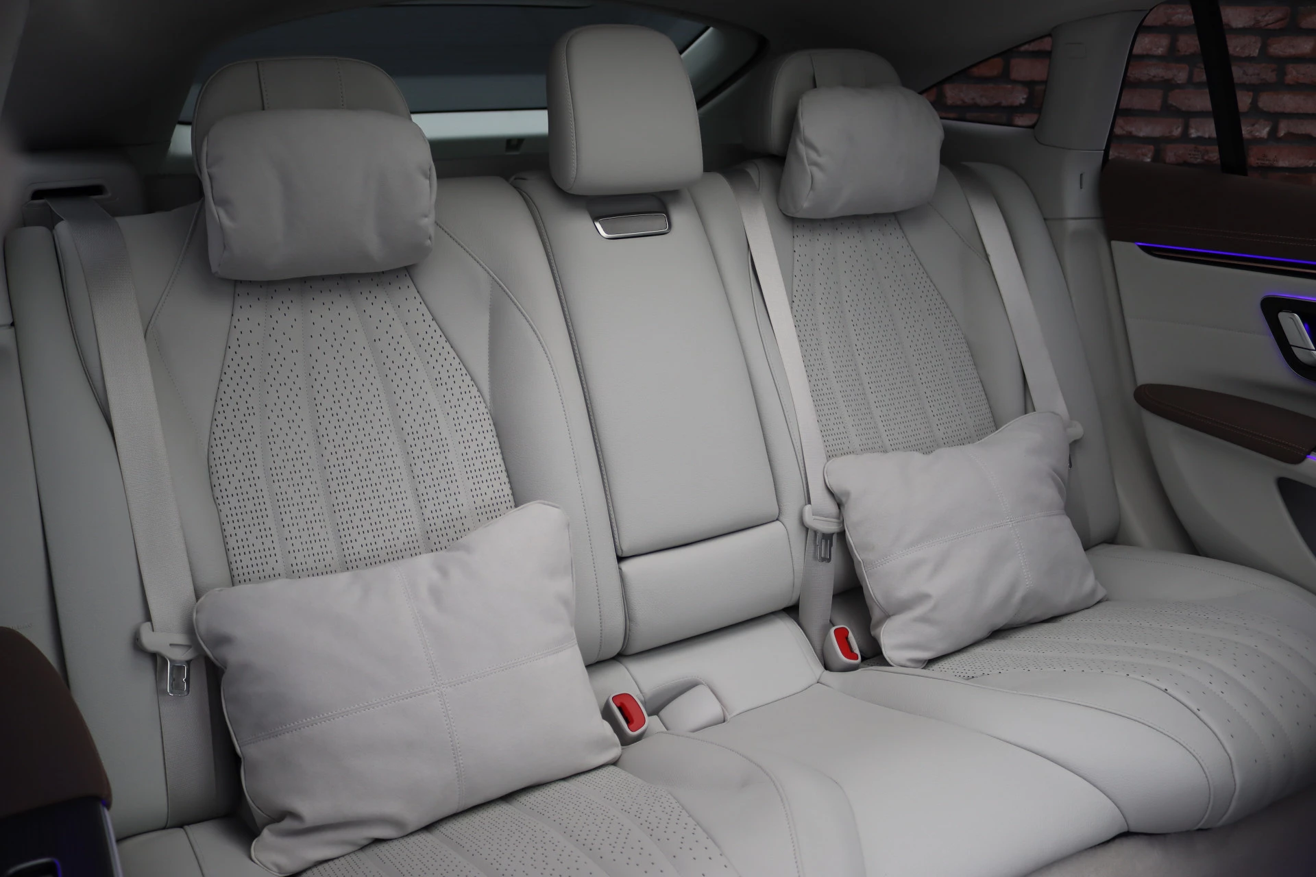 Hoofdafbeelding Mercedes-Benz EQS