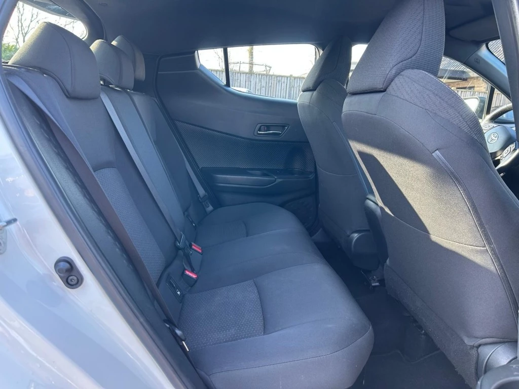 Hoofdafbeelding Toyota C-HR