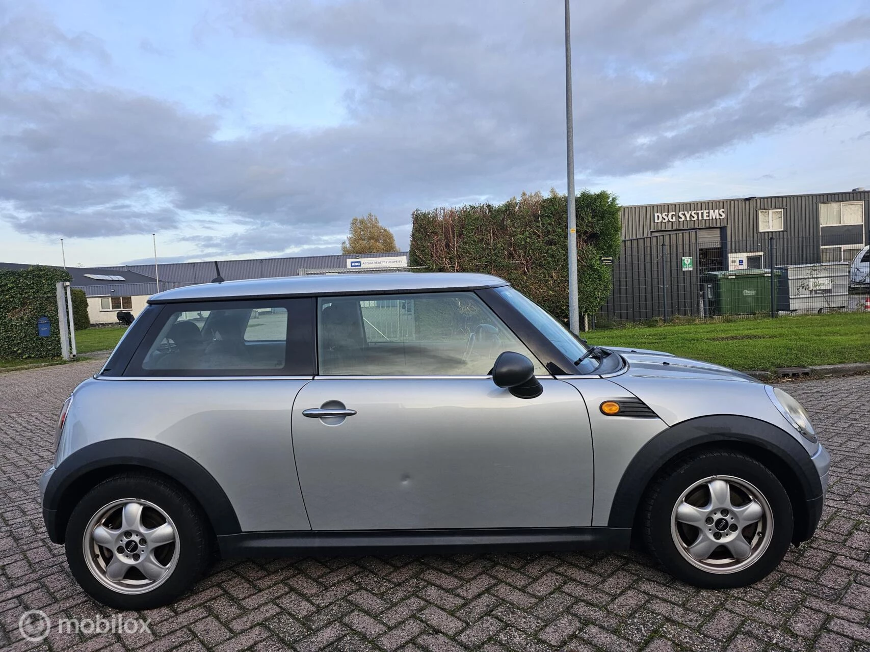 Hoofdafbeelding MINI One