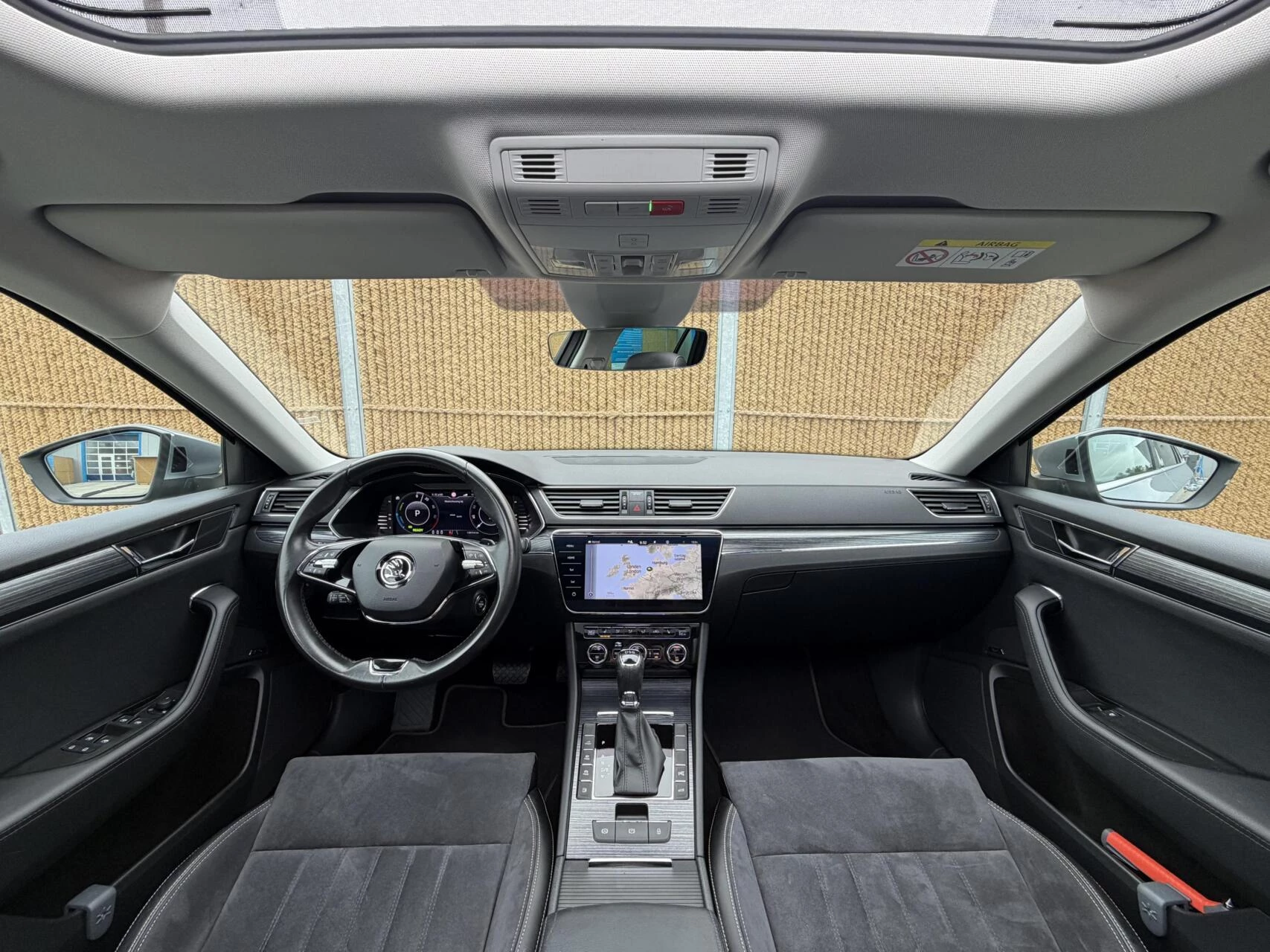 Hoofdafbeelding Škoda Superb