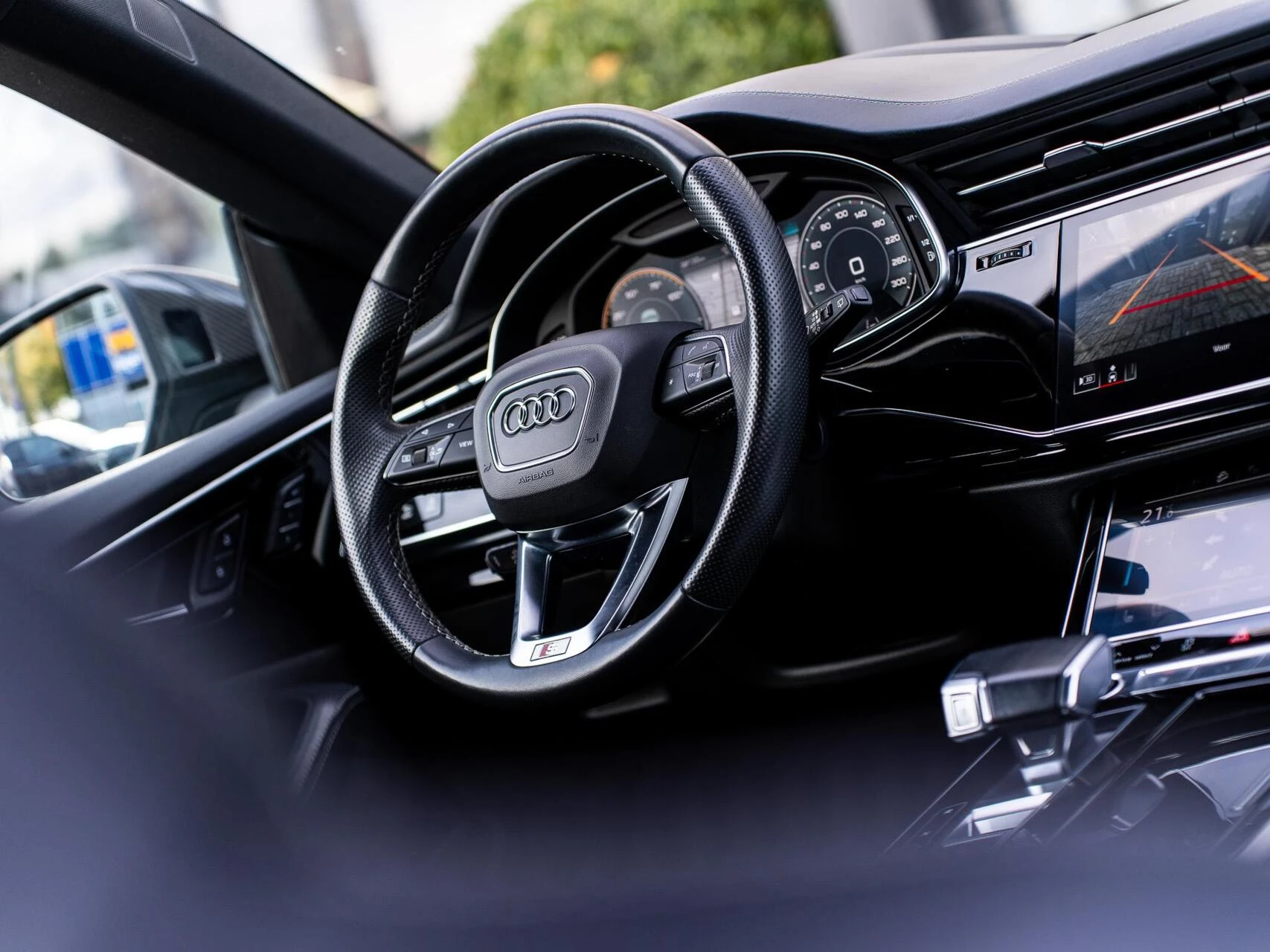 Hoofdafbeelding Audi Q8