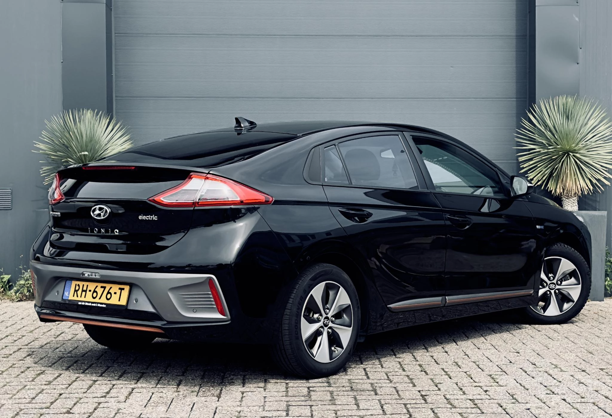 Hoofdafbeelding Hyundai IONIQ