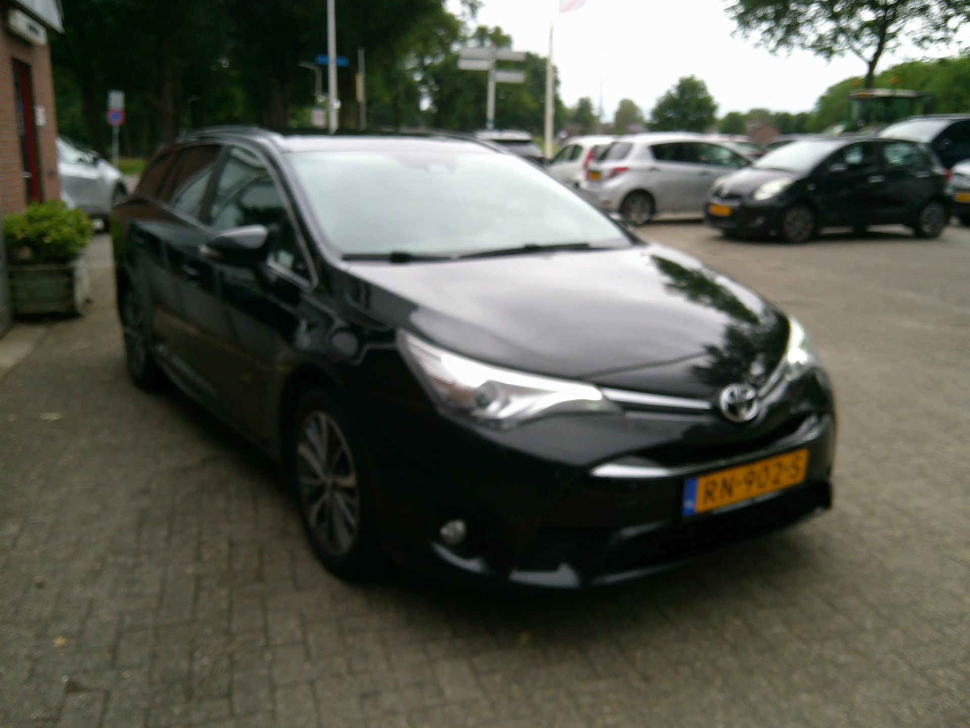 Hoofdafbeelding Toyota Avensis