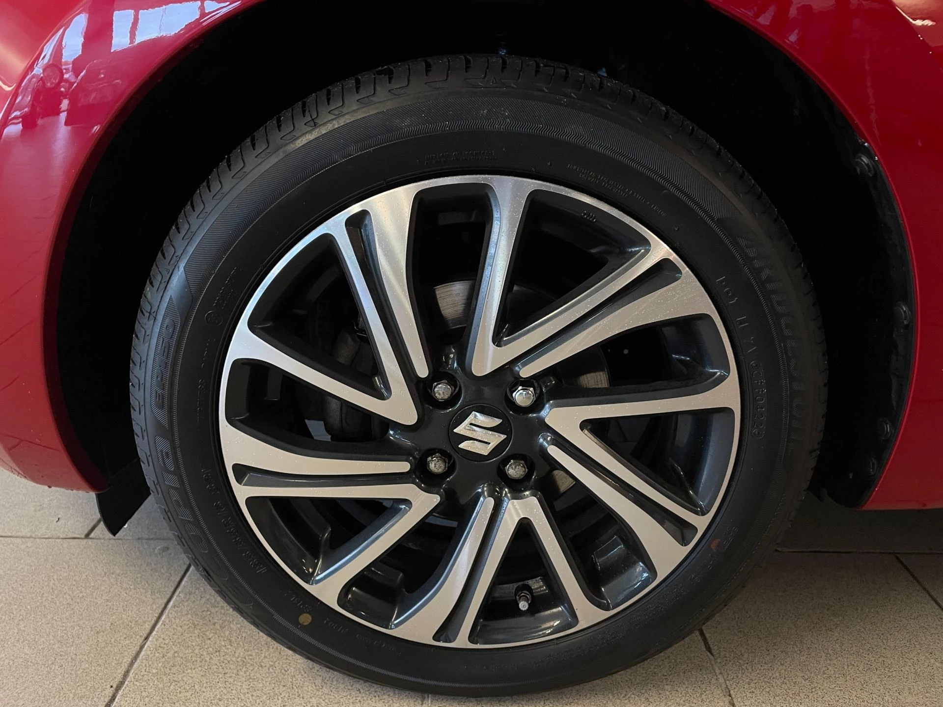 Hoofdafbeelding Suzuki Swift