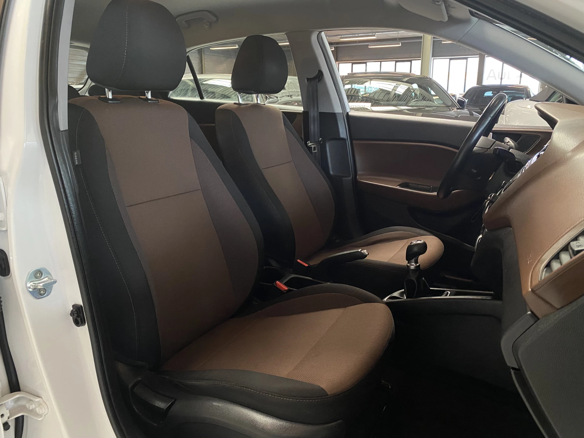 Hoofdafbeelding Hyundai i20