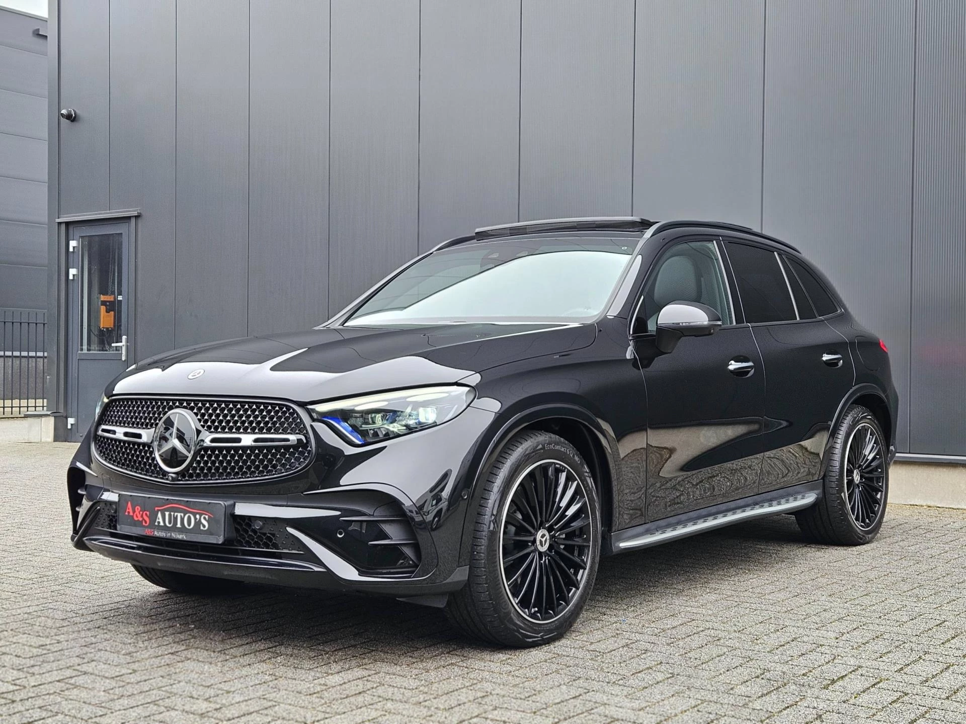 Hoofdafbeelding Mercedes-Benz GLC
