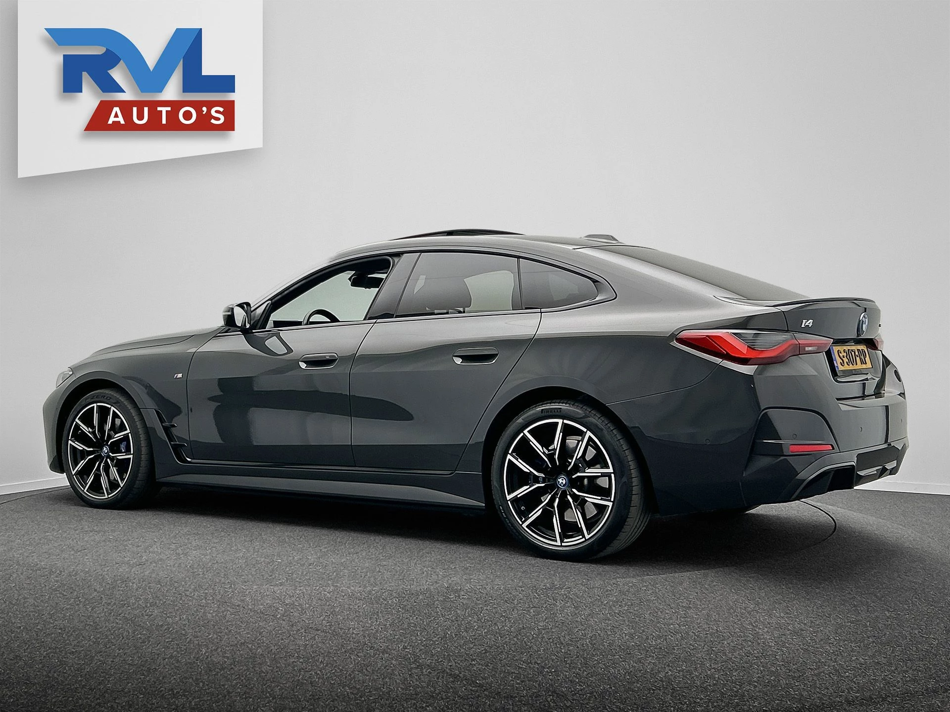 Hoofdafbeelding BMW i4