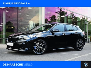 BMW 1 Serie M135i xDrive High Executive Automaat / Panoramadak / Achteruitrijcamera / Comfort Access / M Sportonderstel / Live Cockpit Professional / Stoelverwarming