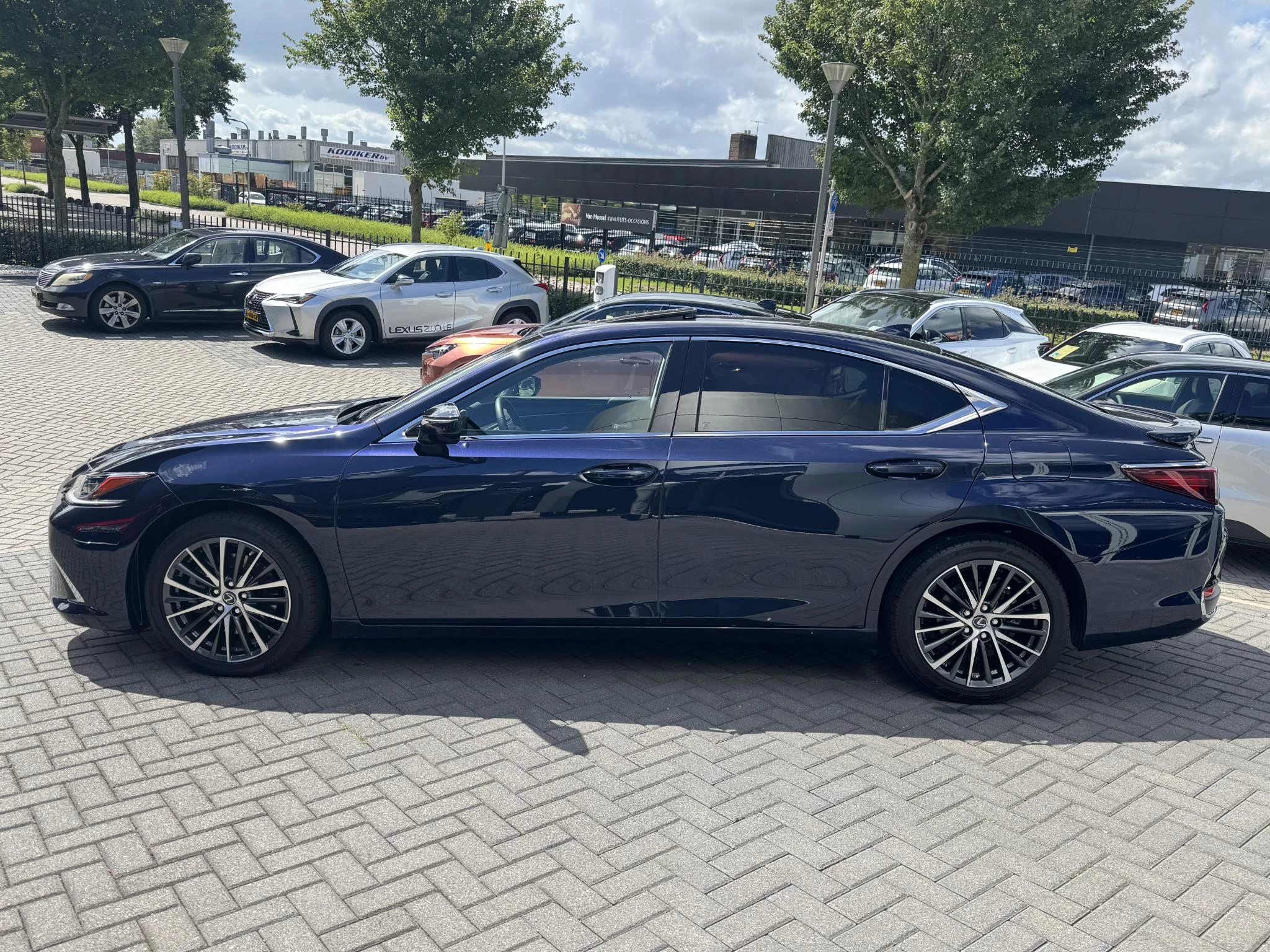 Hoofdafbeelding Lexus ES