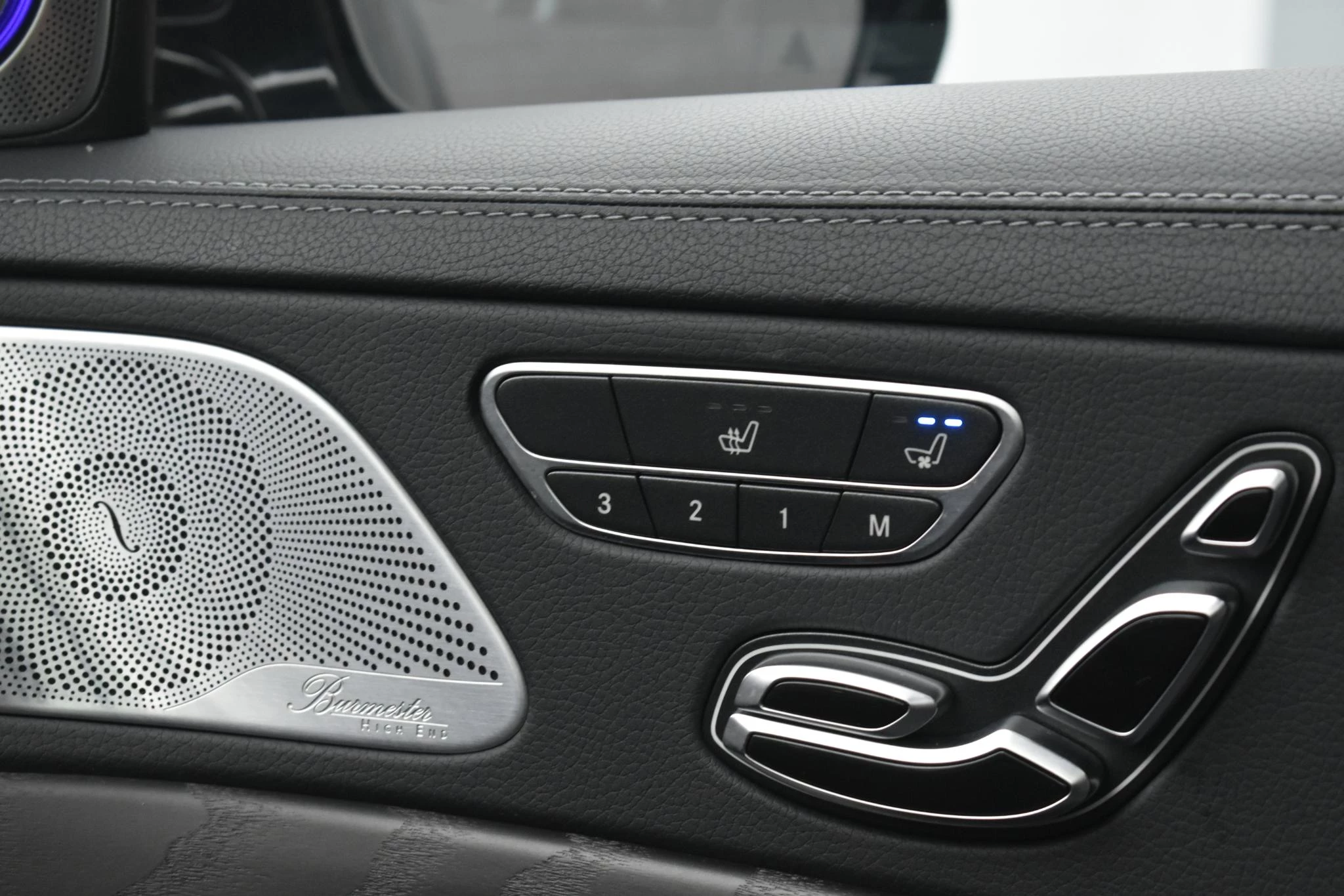 Hoofdafbeelding Mercedes-Benz S-Klasse