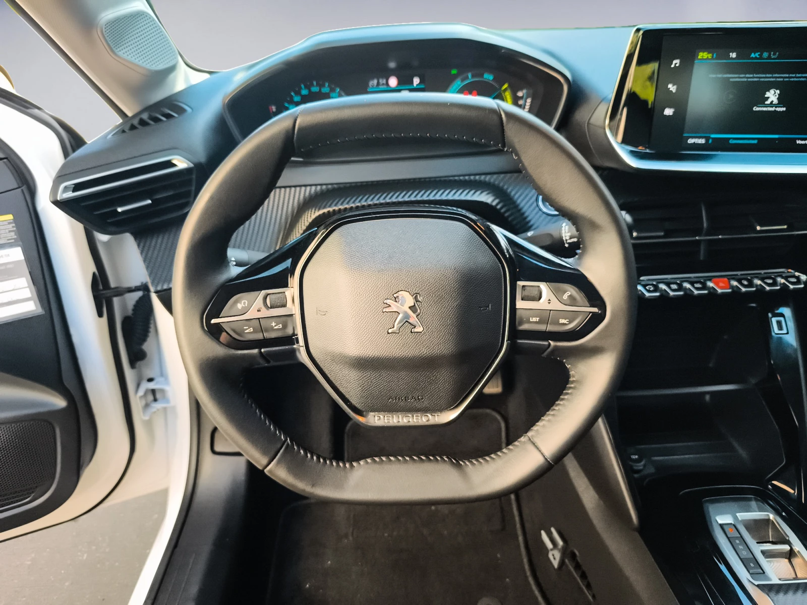 Hoofdafbeelding Peugeot e-208