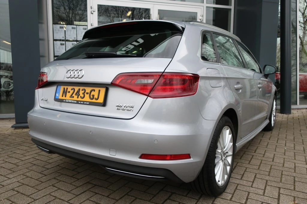 Hoofdafbeelding Audi e-tron