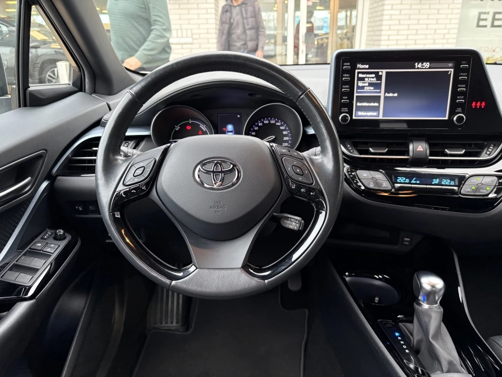 Hoofdafbeelding Toyota C-HR