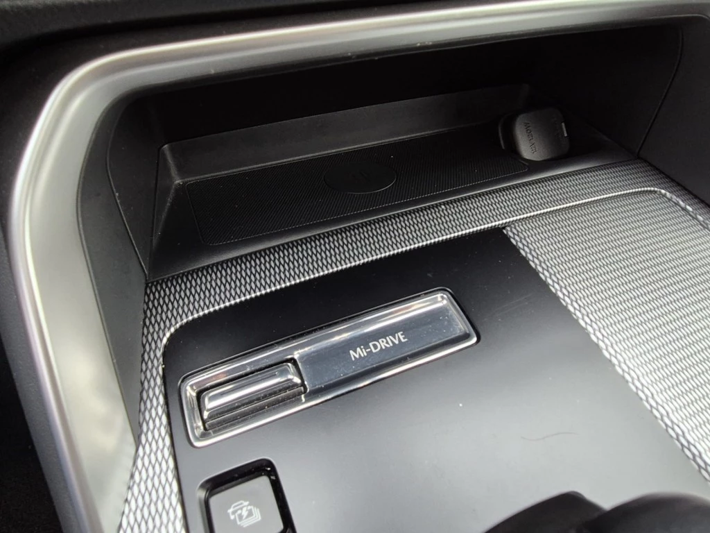 Hoofdafbeelding Mazda CX-60