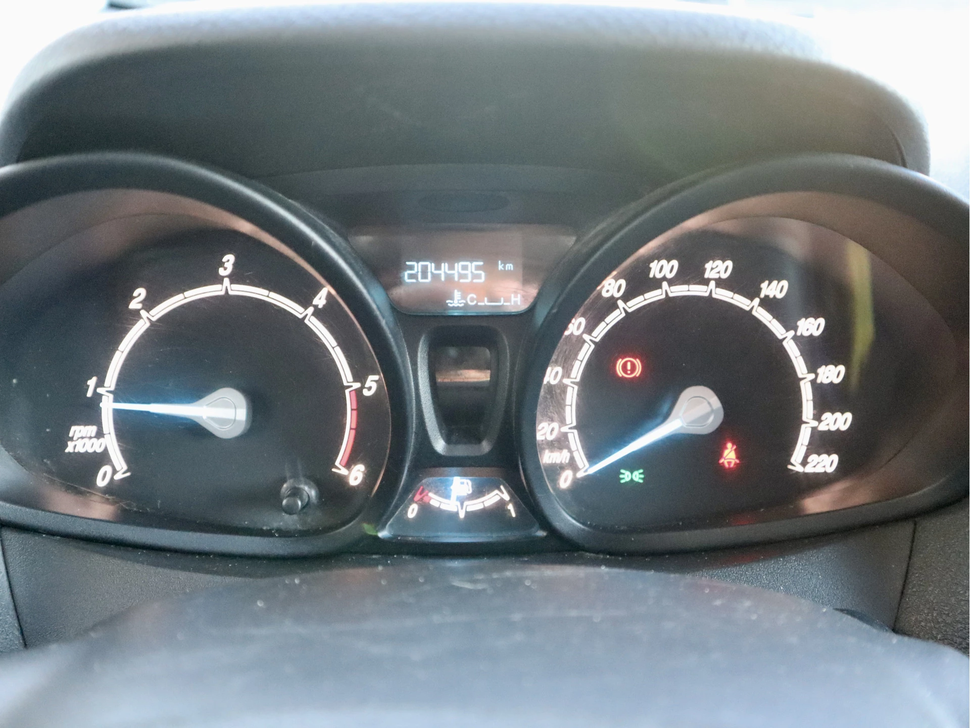 Hoofdafbeelding Ford Transit Courier