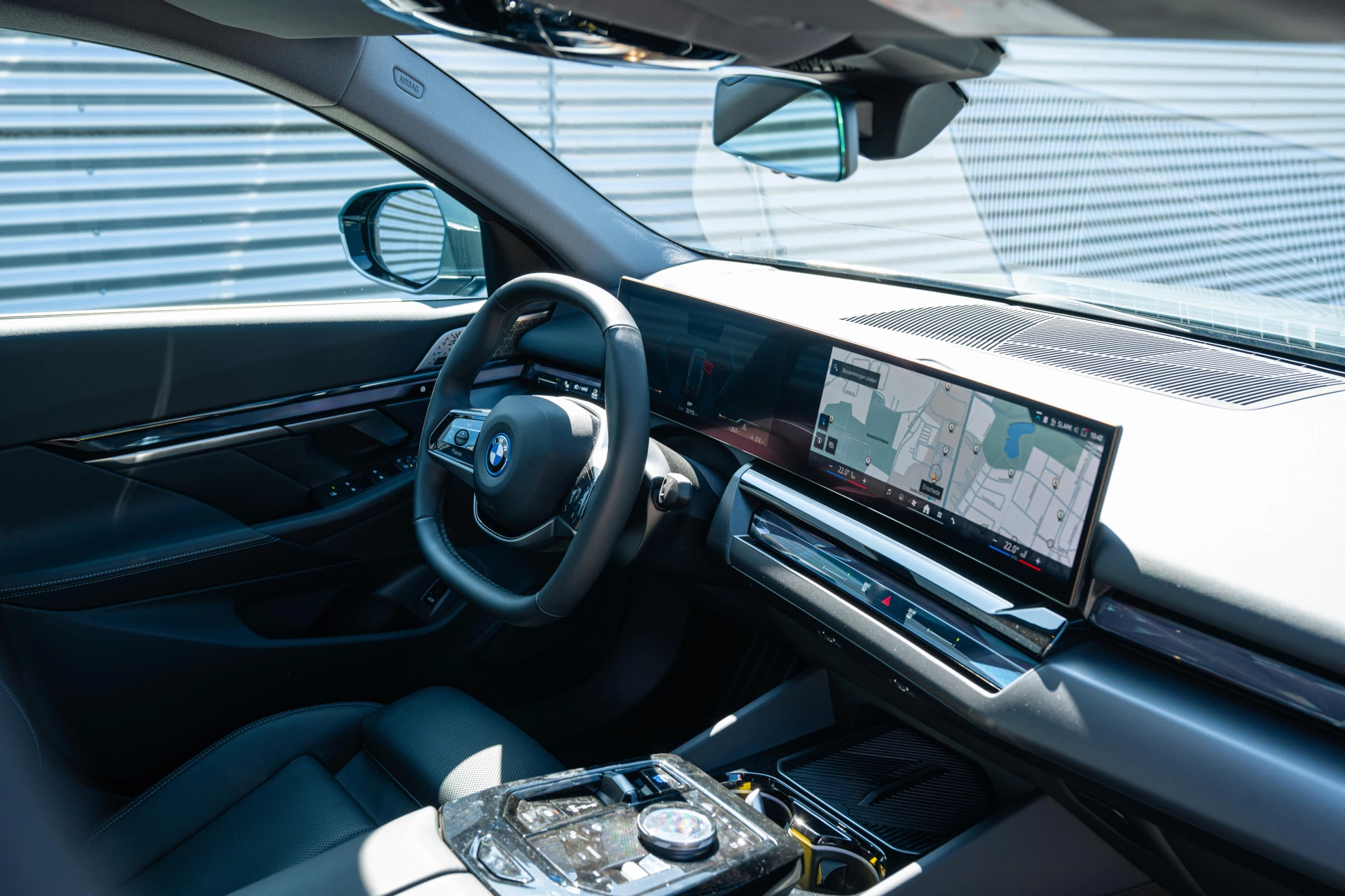 Hoofdafbeelding BMW i5