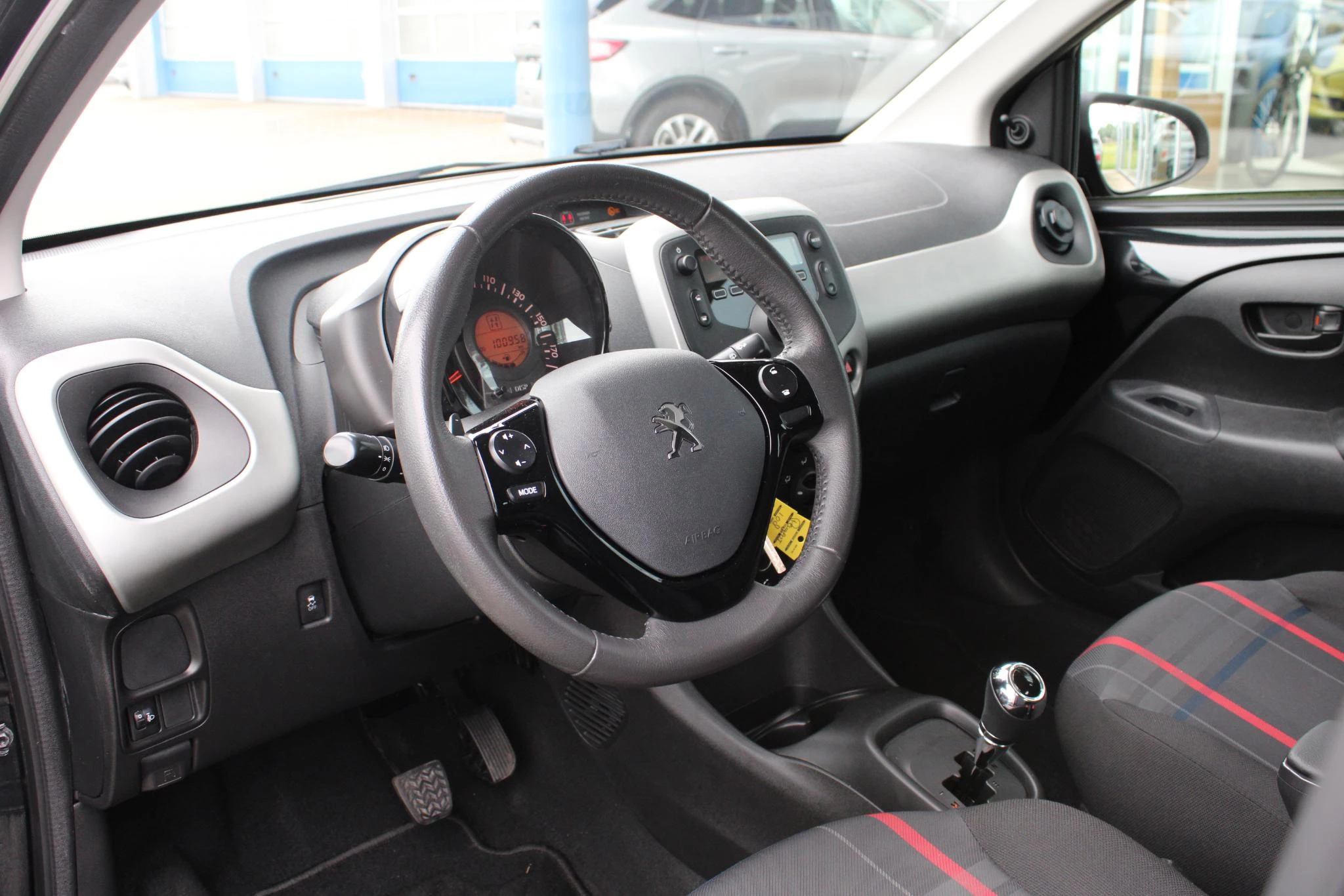 Hoofdafbeelding Peugeot 108