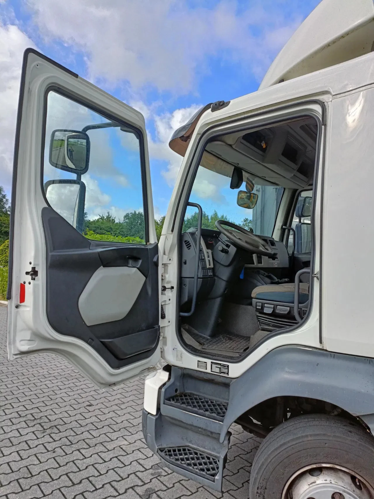 Hoofdafbeelding Volvo FL