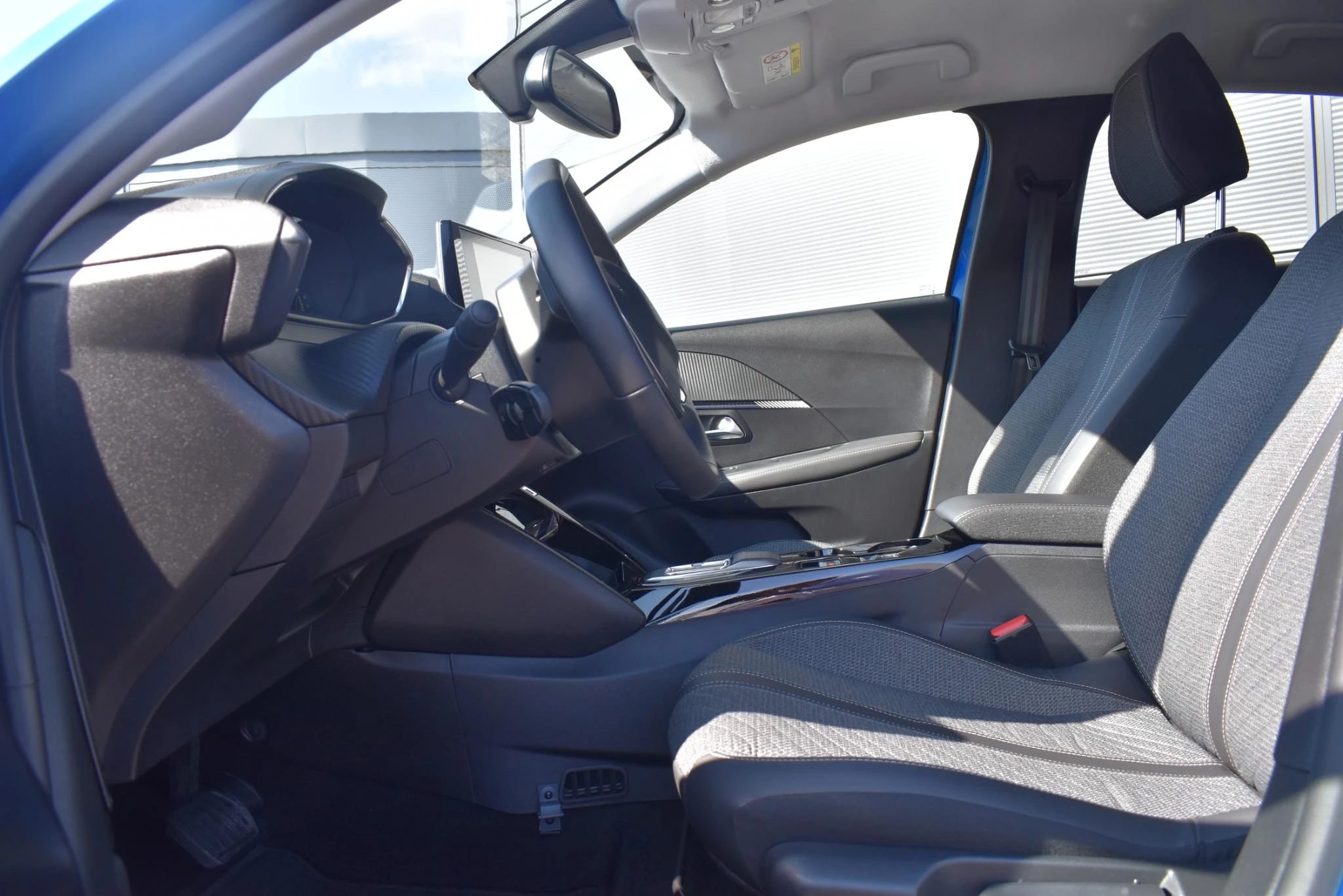 Hoofdafbeelding Peugeot e-208