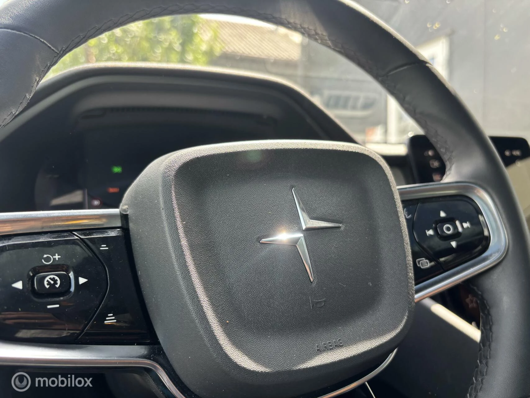 Hoofdafbeelding Polestar 2