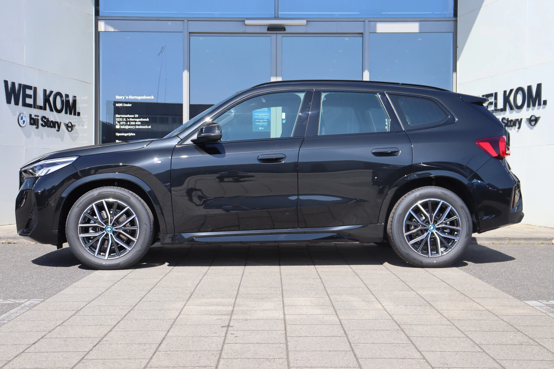 Hoofdafbeelding BMW iX1