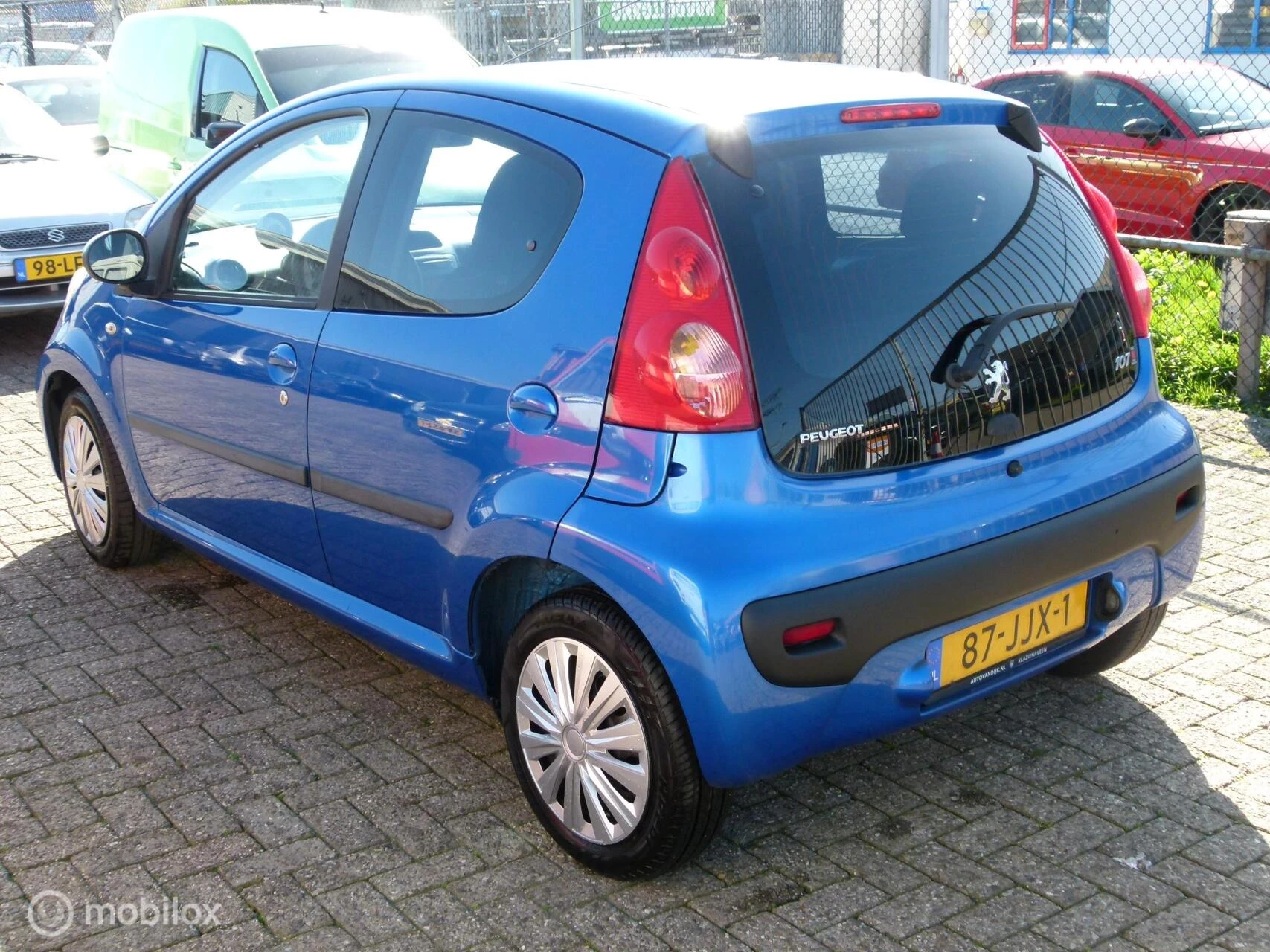 Hoofdafbeelding Peugeot 107