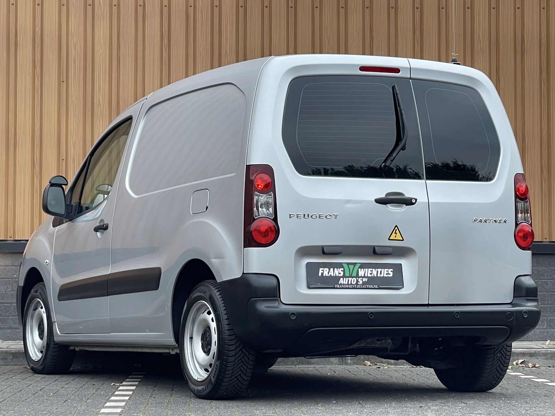Hoofdafbeelding Peugeot Partner