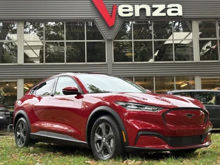 Hoofdafbeelding Ford Mustang Mach-E Ford Mustang Mach-E Extended RWD 98 kWh PANO, B&O, 360, ACC