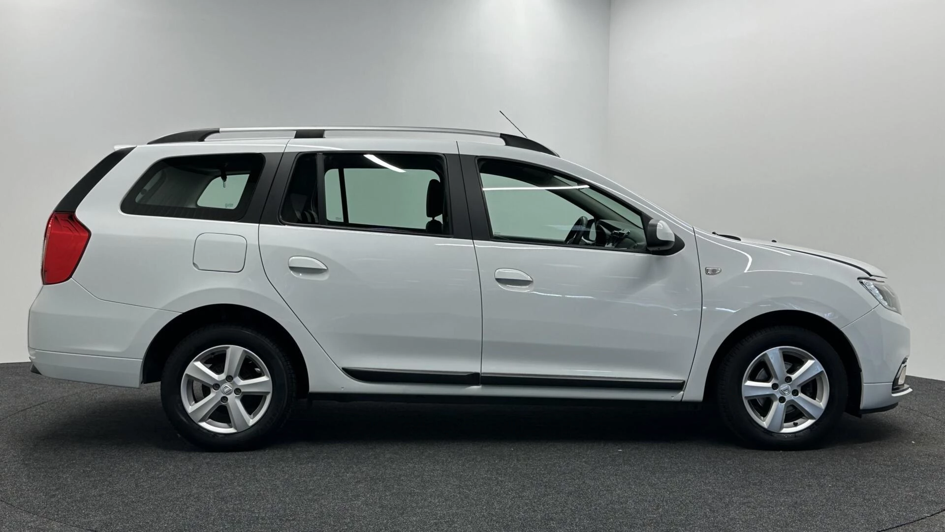 Hoofdafbeelding Dacia Logan