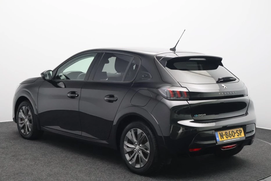 Hoofdafbeelding Peugeot e-208