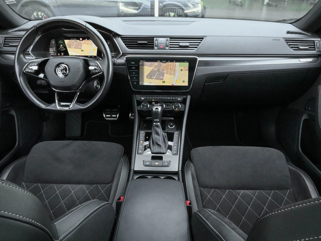 Hoofdafbeelding Škoda Superb