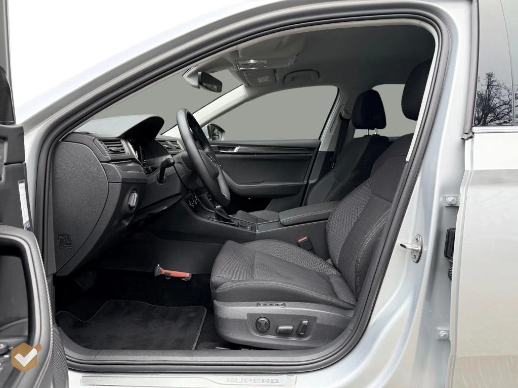 Hoofdafbeelding Škoda Superb