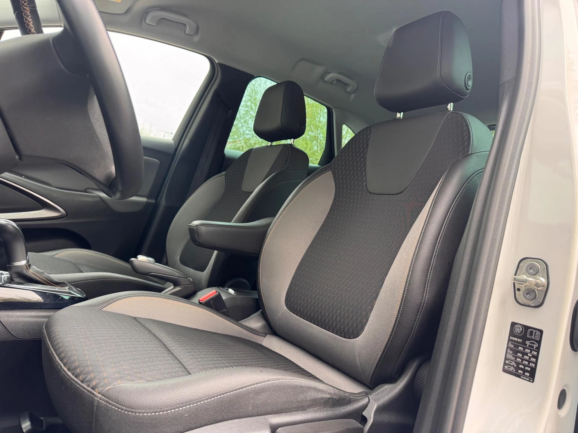 Hoofdafbeelding Opel Crossland X