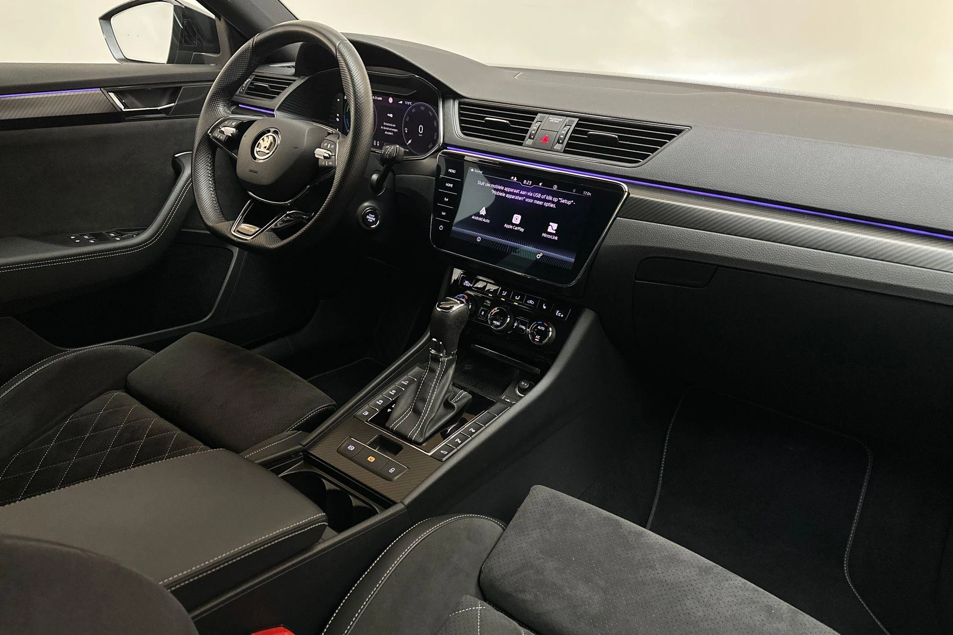 Hoofdafbeelding Škoda Superb