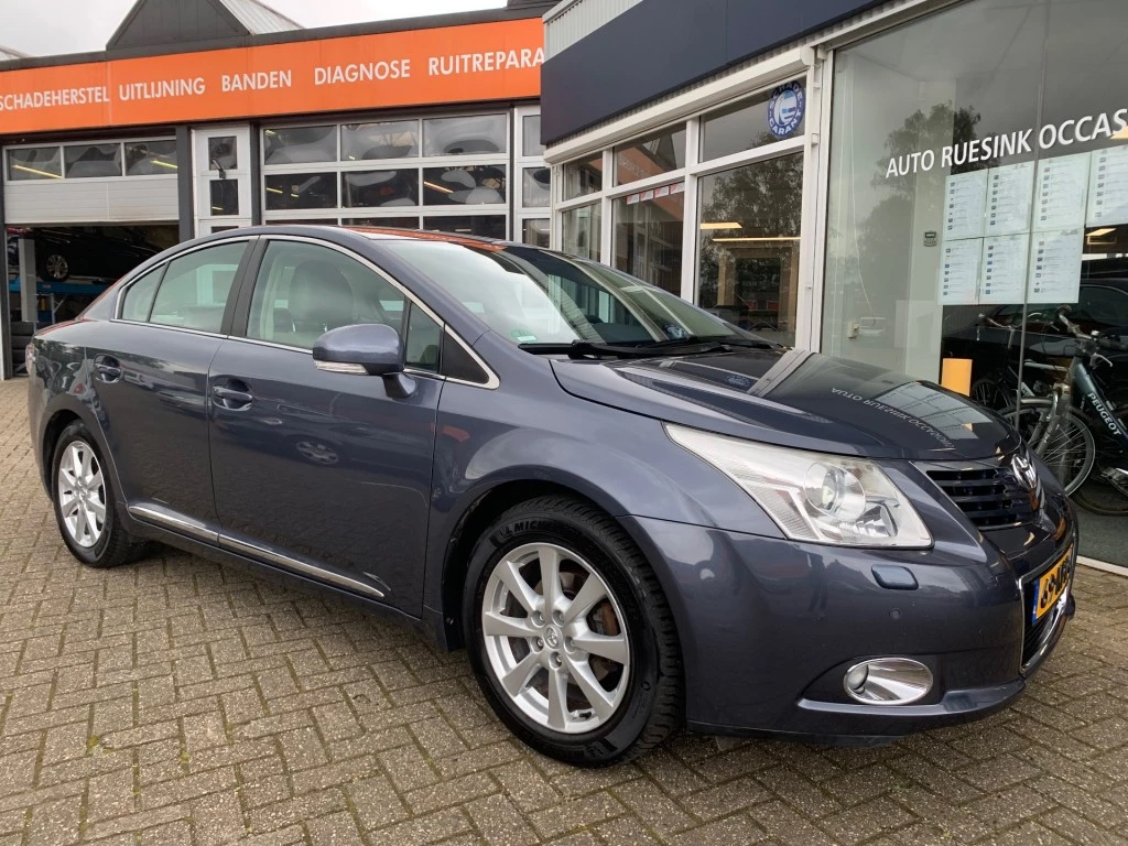 Hoofdafbeelding Toyota Avensis