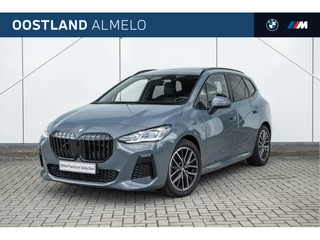 BMW 2 Serie Active Tourer 218i M Sport Automaat / Trekhaak / Panoramadak / Sportstoelen /	Comfort Access / Achteruitrijcamera / Adaptieve LED / Harman-Kardon