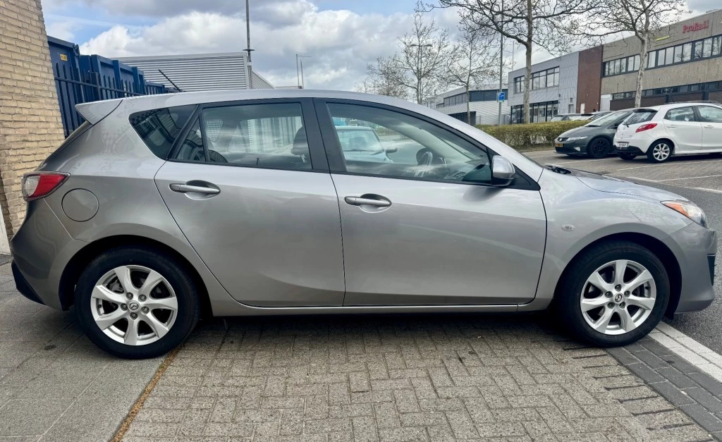 Hoofdafbeelding Mazda 3