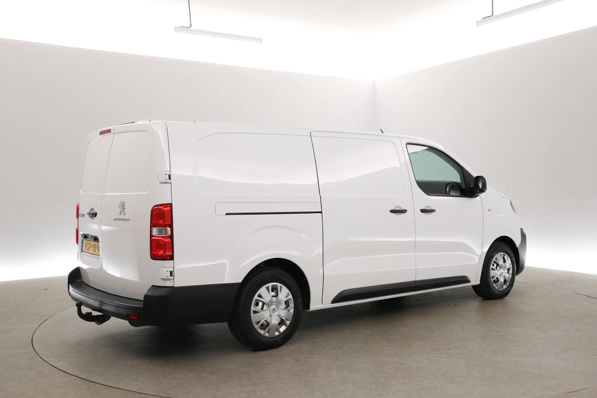 Hoofdafbeelding Peugeot e-Expert