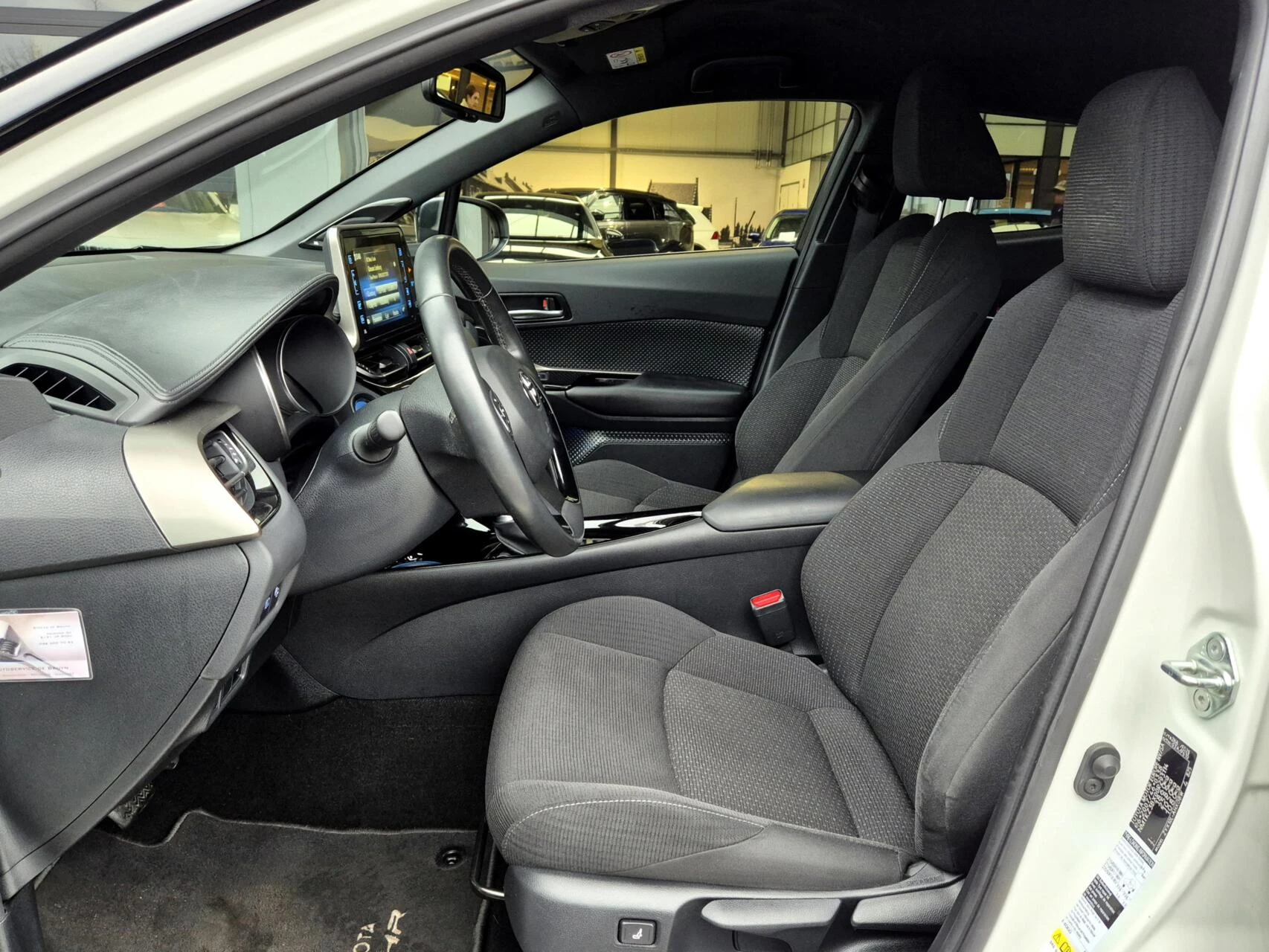 Hoofdafbeelding Toyota C-HR