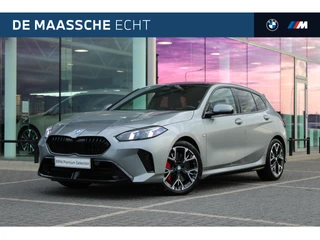 BMW 1 Serie 120 M Sport Automaat / Panoramadak / Sportstoelen / Adaptieve LED / M Adaptief onderstel / Comfort Access / Achteruitrijcamera